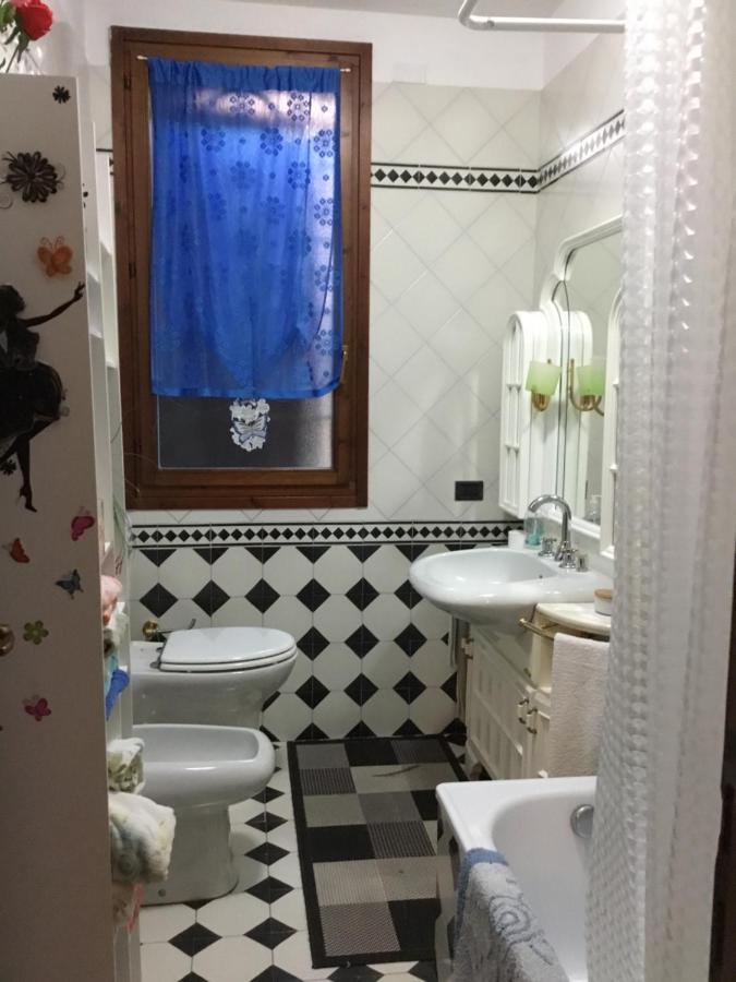 カステナーゾ La Stellina Bed & Breakfast エクステリア 写真