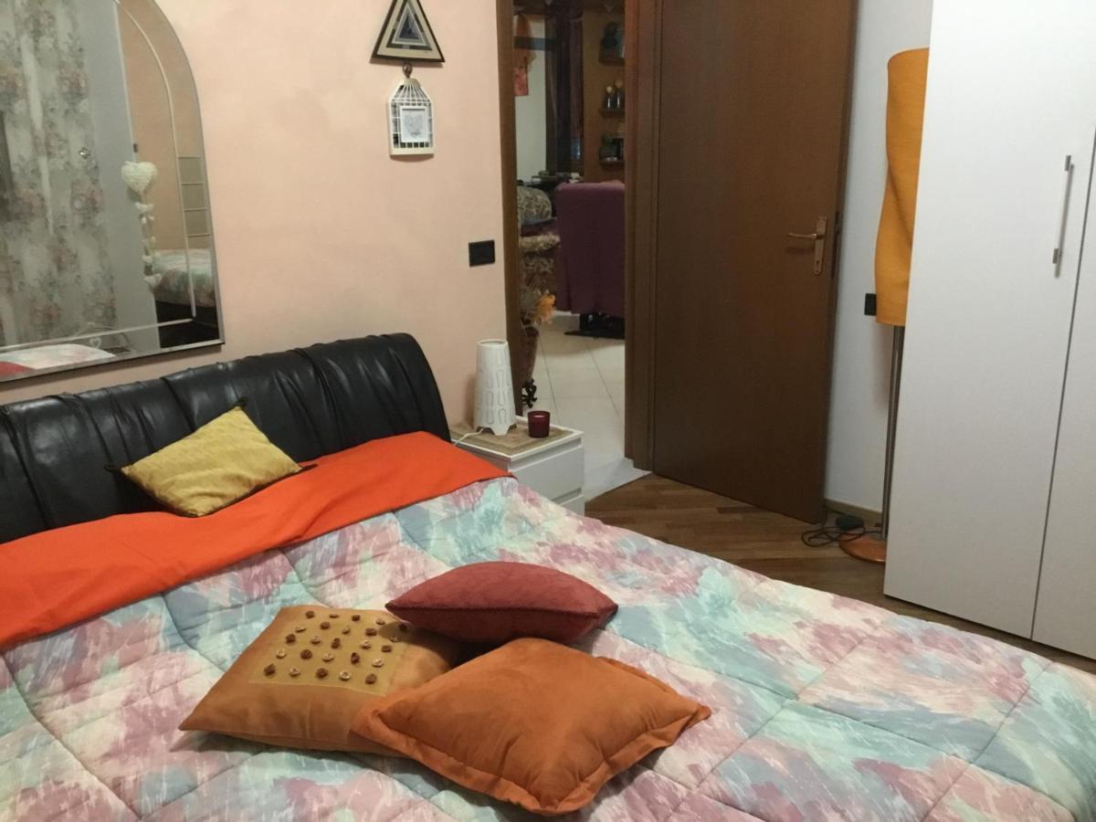 カステナーゾ La Stellina Bed & Breakfast エクステリア 写真